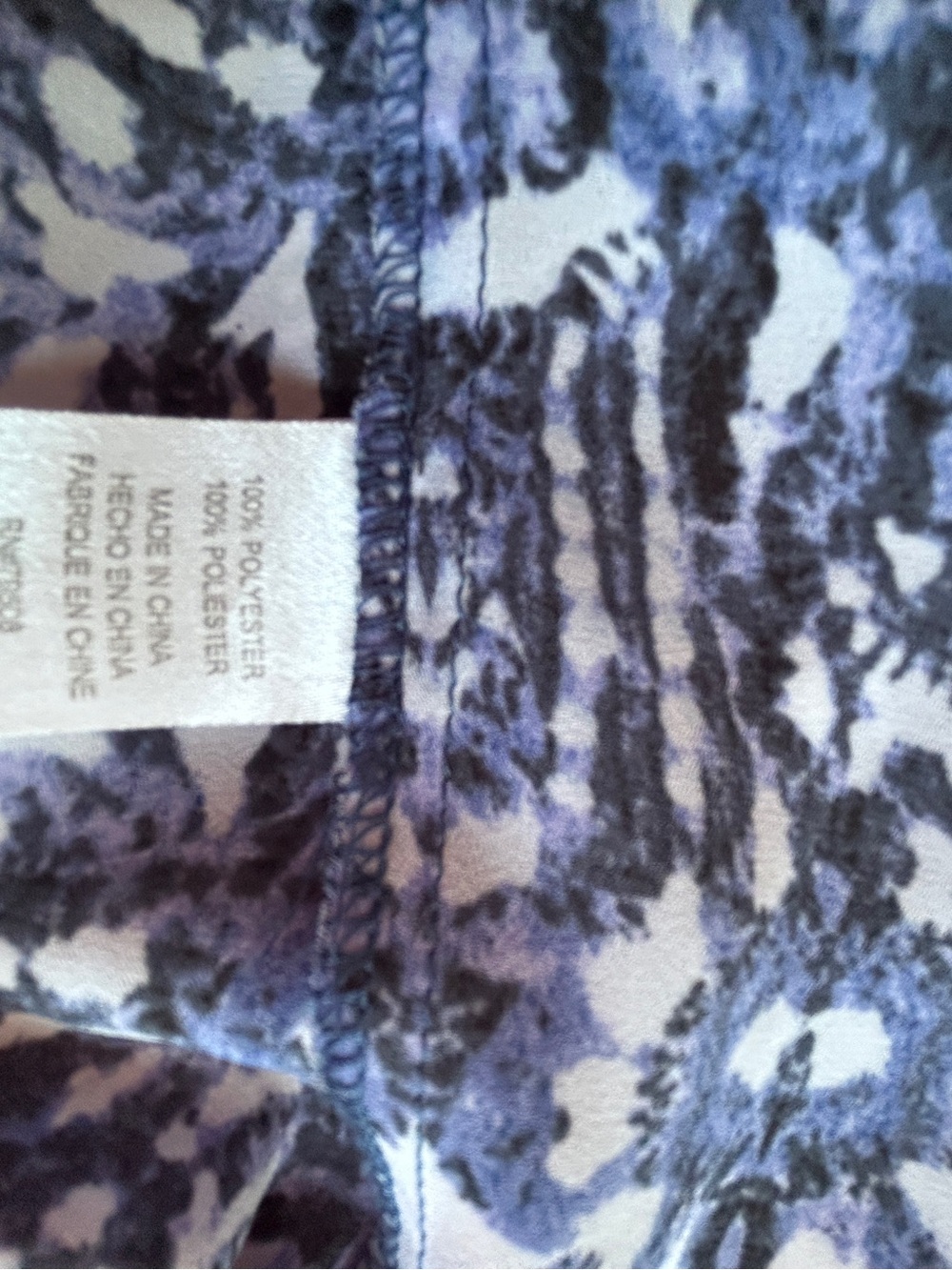 Violet + Claire Blue and White Print Sleeveless Top Scoop Neck Layered Back M - Picture 4 of 5